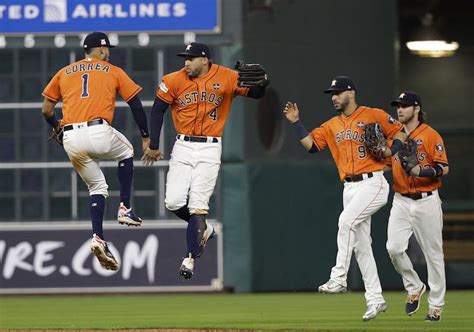 yankees vs astros game 2 score